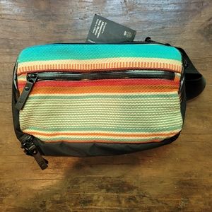 DadsFanny: Taos design